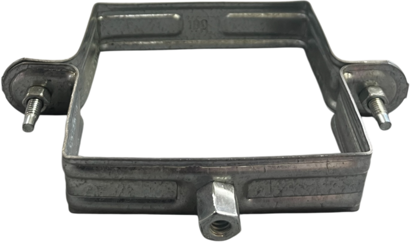 Colllier de descente carré en acier | STRAUDO